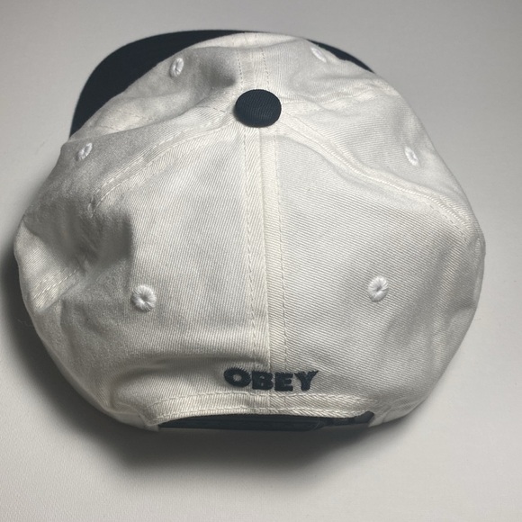 OBEY NEW White and Black Cap with Purple Embroidery - Picture 4 of 7